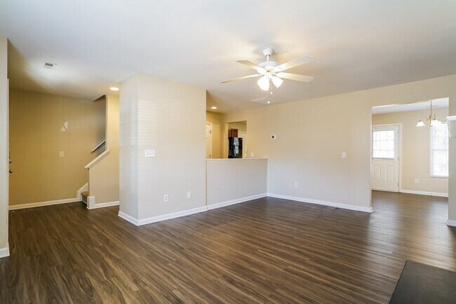 Building Photo - 3915 Griffis Glen Dr