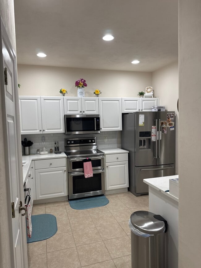 Kitchen - 3637 Casalta Cir