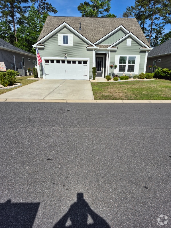 Building Photo - 386 Bumble Cir