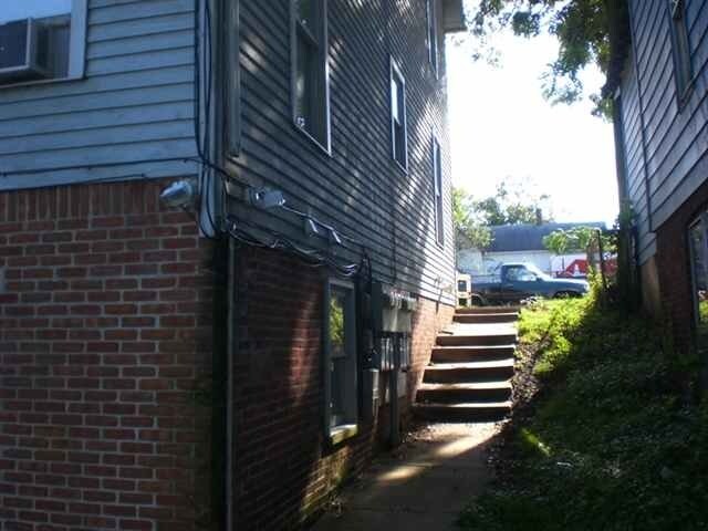 Foto del edificio - 216 - 218 S 5Th St