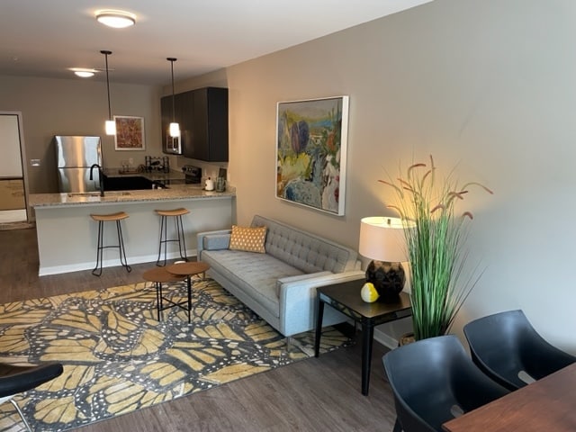 Interior Photo - ROSSVILLE FLATS LLC - ROS