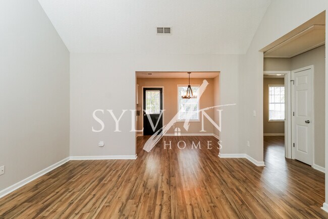 Foto del edificio - Feel welcome and comfortable in this home