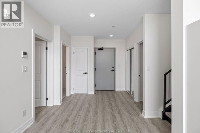 Building Photo - 7337 Meo Blvd