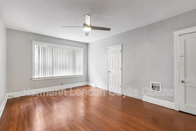 Foto del edificio - 4926 Finkman St