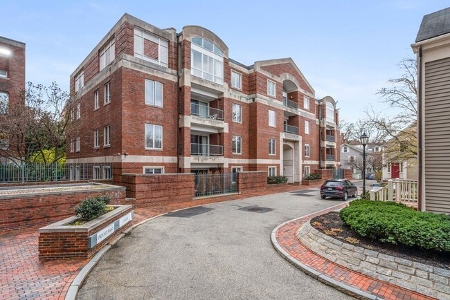 Foto del edificio - 129 Mount Auburn St