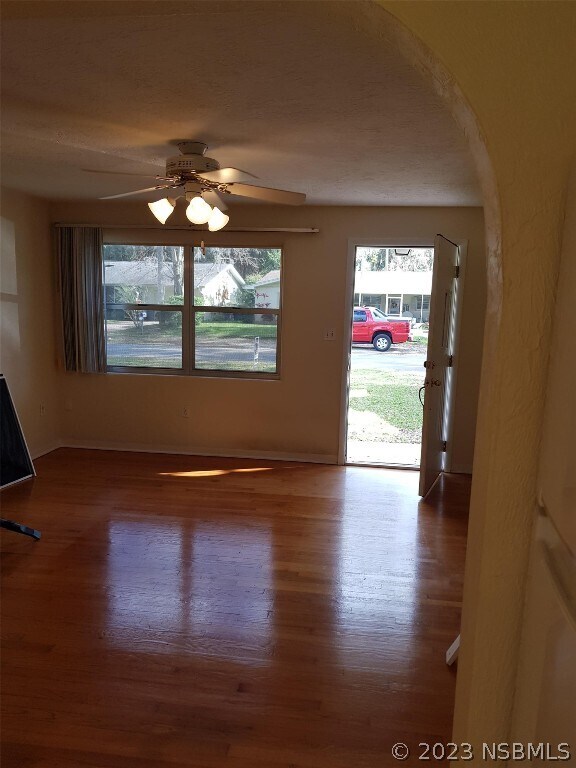 Building Photo - 307 Trudgeon Dr