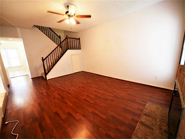 Building Photo - 5922 Woodway Place Ct