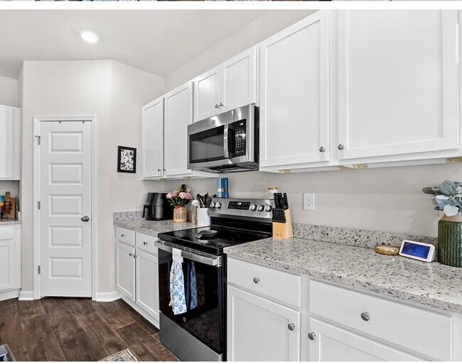 Foto del edificio - 1141 Blueback Herring Wy