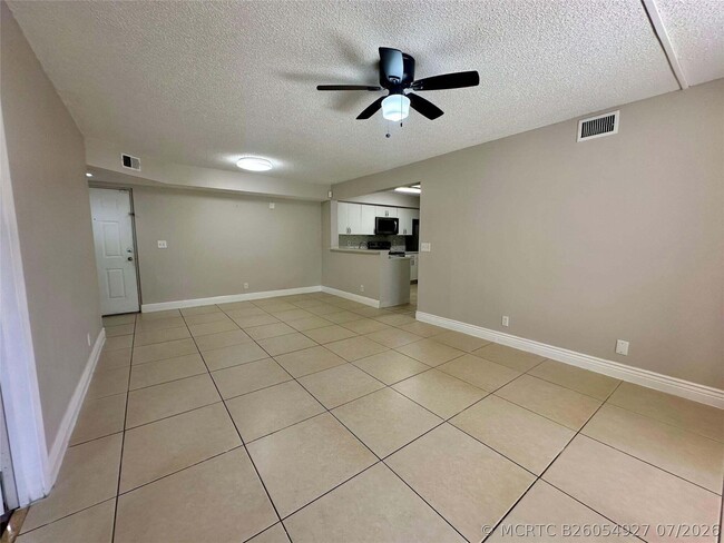 Building Photo - 5701 Riverside Dr