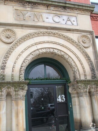 Building Photo - 43 N 3rd St