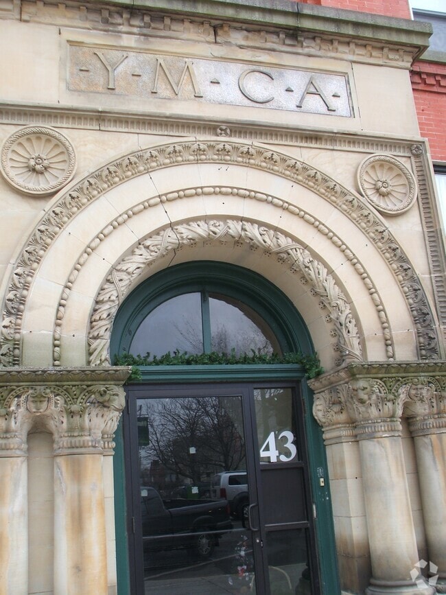 Building Photo - 43 N 3rd St
