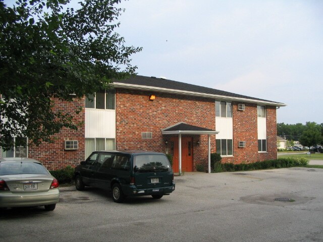 Building Photo - 154 Berger St