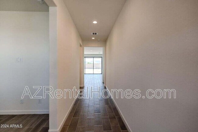 Building Photo - 34940 N Augite Way