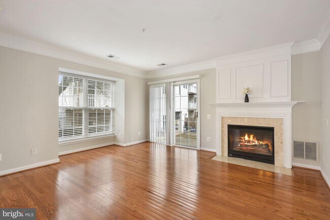 Building Photo - 12751 Fair Crest Ct