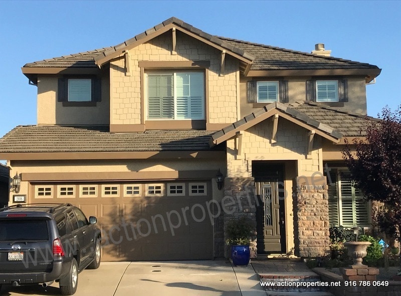 Foto principal - Beautiful Roseville, 5 Bed, 3 Bath, 2 Car,...