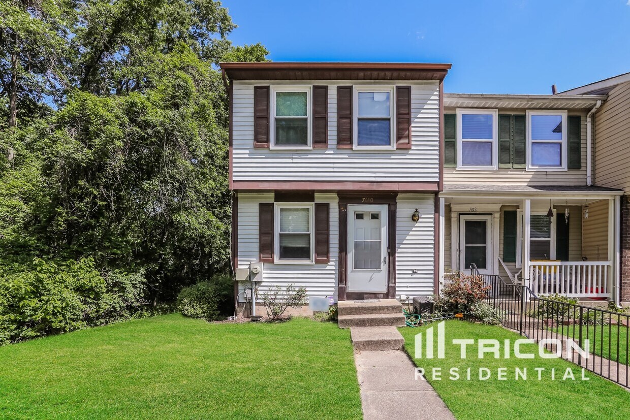 Foto principal - 7610 Fairbanks Ct