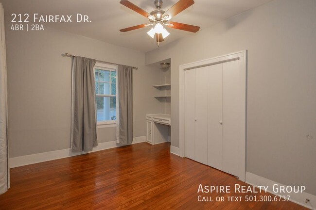 Foto del edificio - 4 bedroom adorable Hillcrest Home