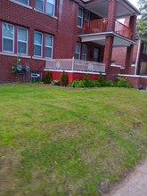 Building Photo - 574 W Goldengate St