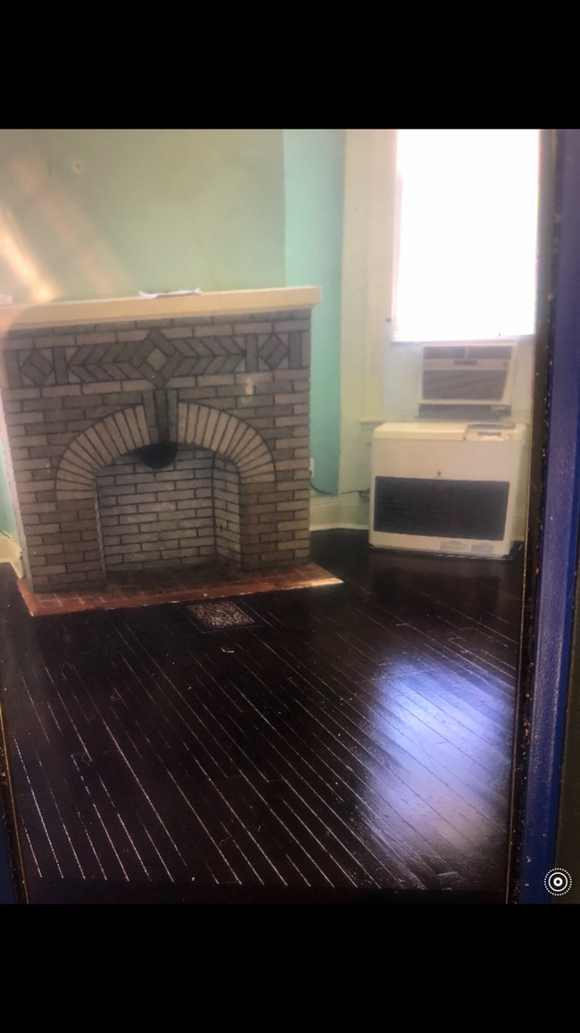 Foto del edificio - 211 W 29th St