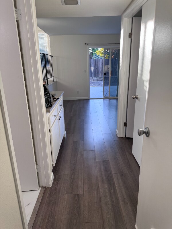 Building Photo - 3604 Keswick Way