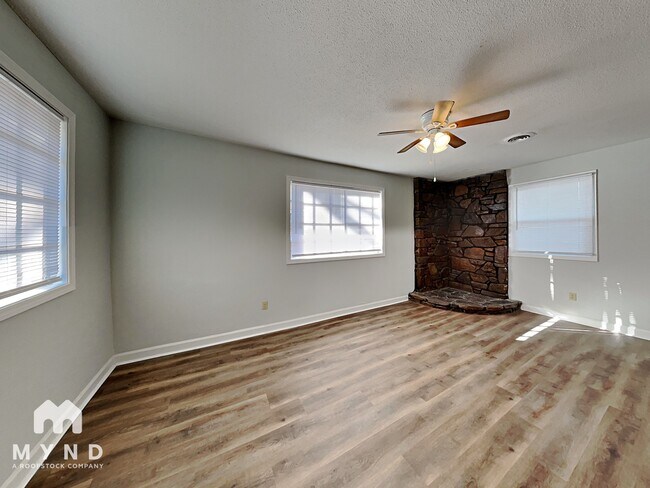 Foto del edificio - 4100 Navaho Ave