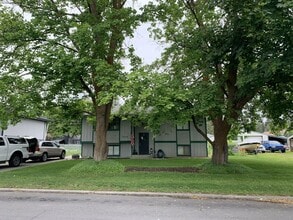 Building Photo - 3532 W Heroy Ave