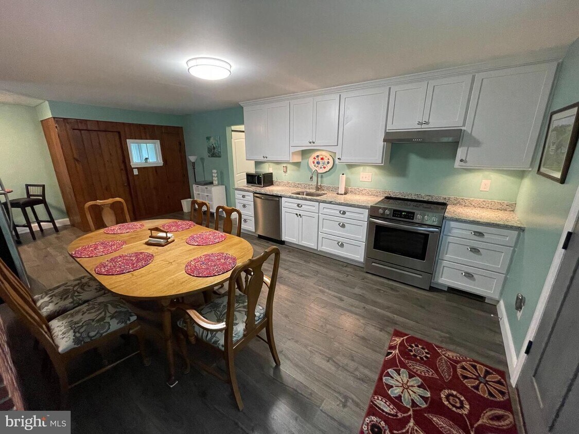 6 Locust Rd, Aberdeen, MD 21001 House Rental in Aberdeen, MD