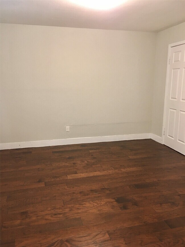 Foto del edificio - 1849 Richmond Ave.