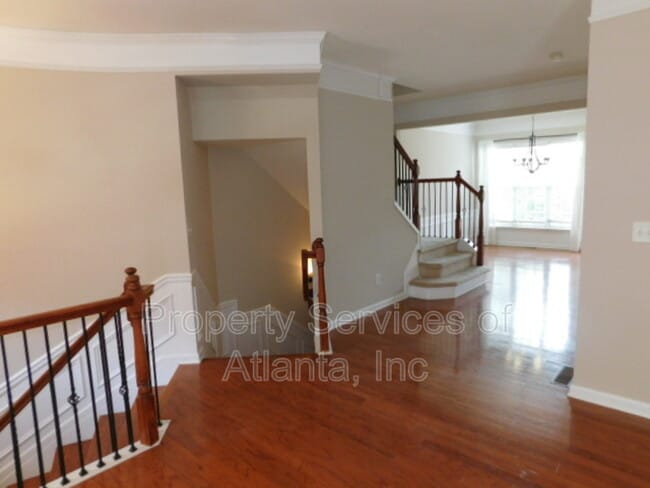 Building Photo - 1609 Wehunt Pl