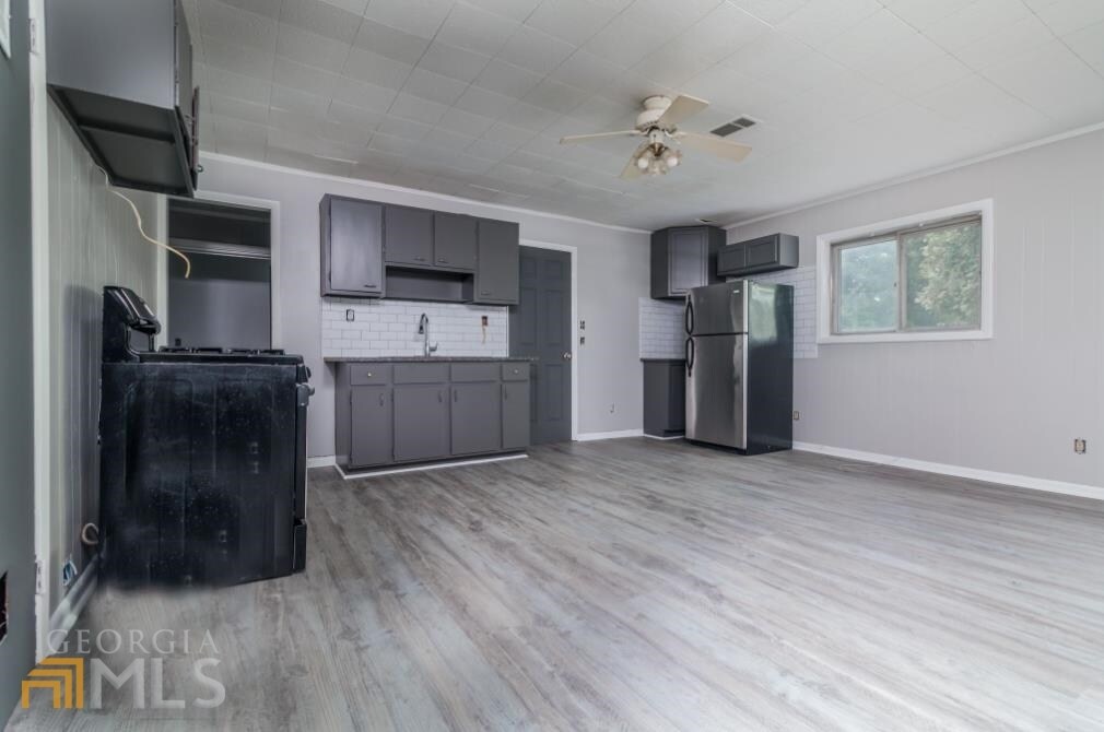 Building Photo - 3745 Feldwood Pl