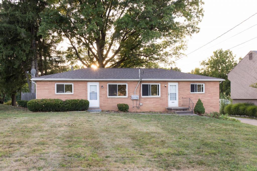 Primary Photo - 2640 S Arlington Rd