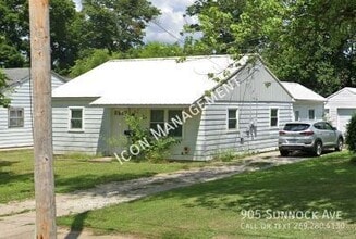 Building Photo - 905 Sunnock Ave