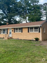 Building Photo - 298 Eastwood Dr