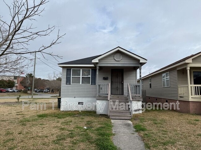 Building Photo - 768 Wolf St