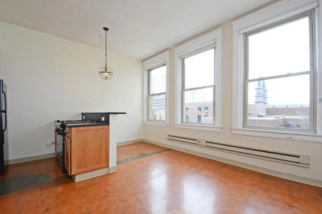 Building Photo - 488 Wabasha St. N. Unit 507 in St. Paul