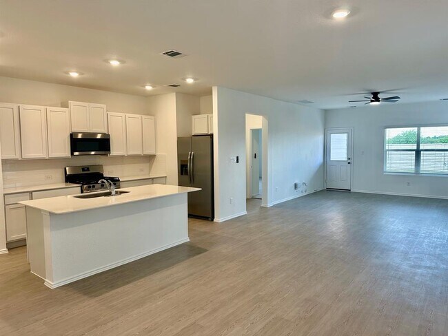 Foto del edificio - 1049 Soapstone Pass