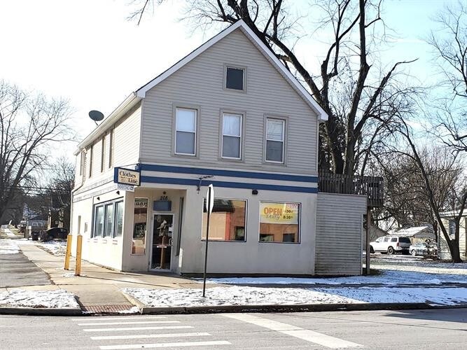 208 W 15th St, Chicago Heights, IL 60411 Room for Rent in Chicago