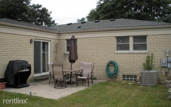 Building Photo - 41186 Wessel Dr