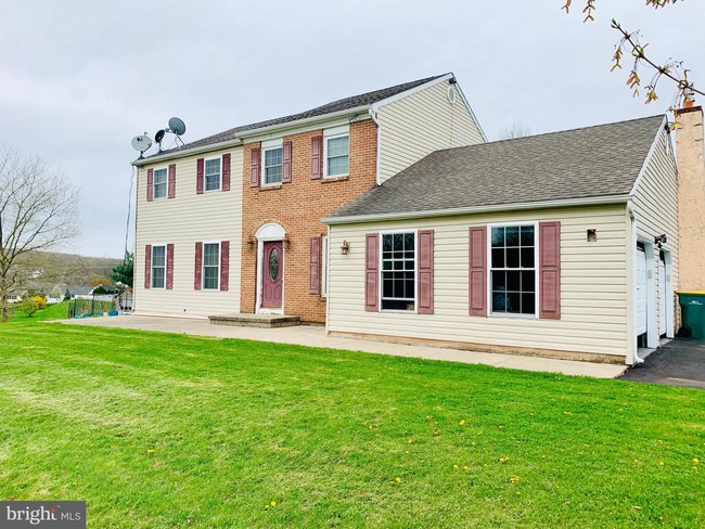 Building Photo - 2871 New Hanover Square Rd