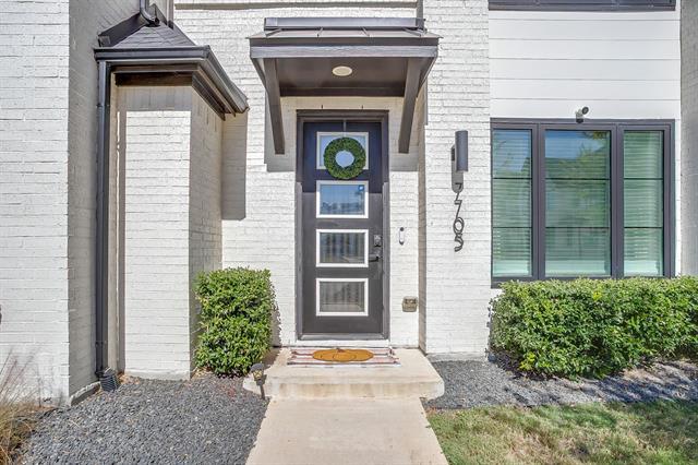 Building Photo - 7705 Reis Ln