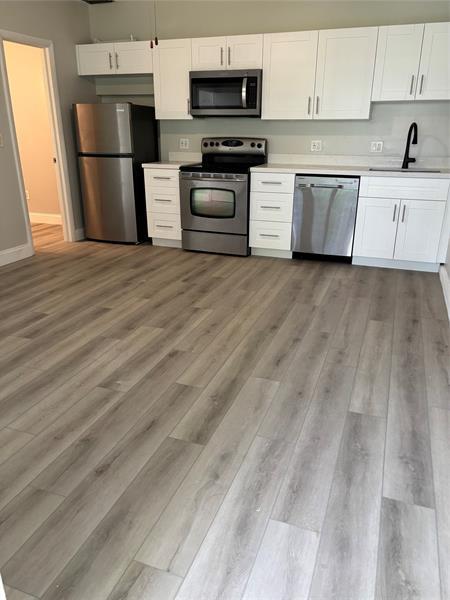Foto del edificio - 1443 NE 56th St