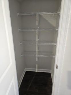 Building Photo - 102 Lowland Dr