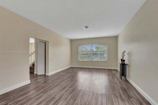 Foto del edificio - 1224 Sussex St