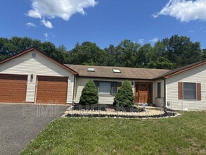 Building Photo - 103 Leanne Dr