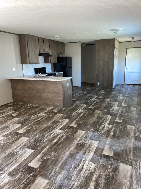 Foto del edificio - 54686 Co Rd 19