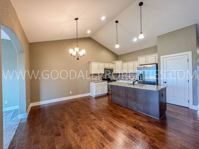Foto del edificio - Executive Home - 3 Bedroom, 2.5 Bath Home ...