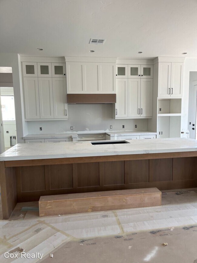 Building Photo - 6 br, 4 bath House - 3871 S Kennedy Ln