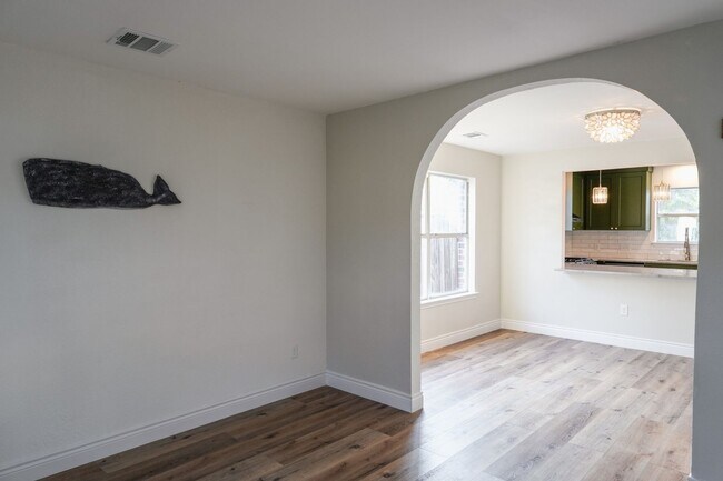 Foto del edificio - 4 Bedroom Single Family Home in Pflugerville