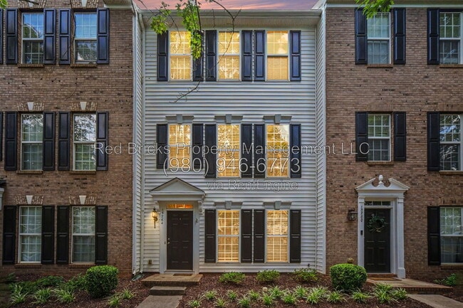Building Photo - 15764 Castle Watch Ave