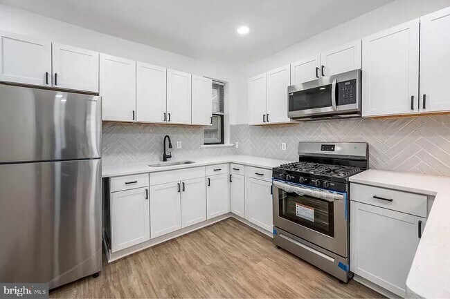 Foto del edificio - 2629 W Oakdale St